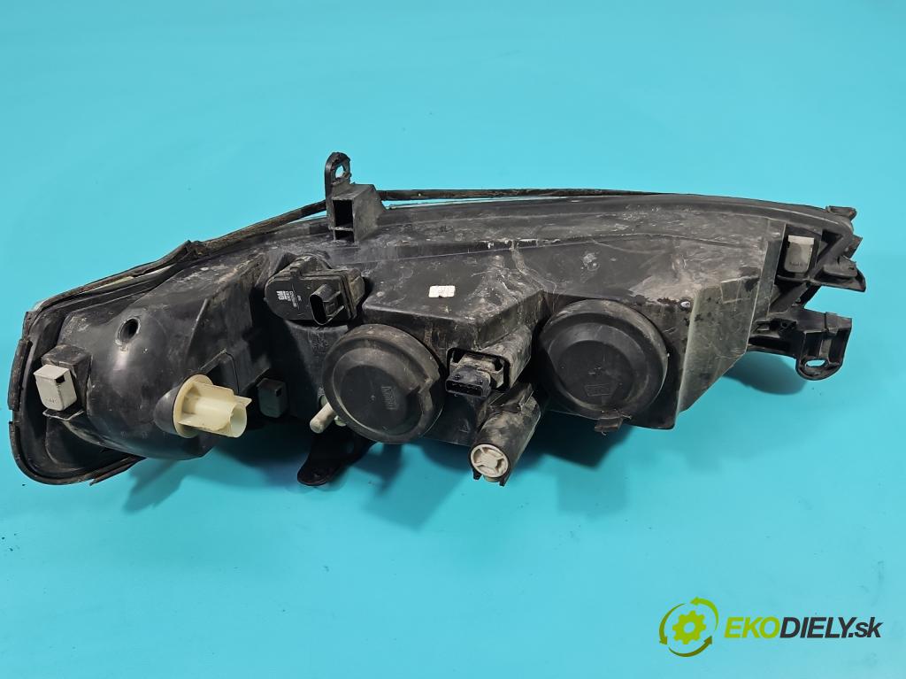 Opel Vectra B 1995-2002 1.6 16V 101 HP manual 74 kW 1598 cm3 4- Reflektor: pravý 90586845 (Svetlo predné pravé)