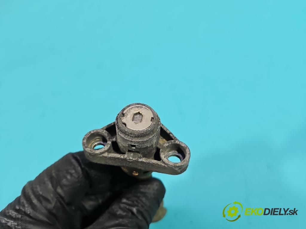 Ford Mondeo Mk3 2000-2007 2.0 tdci 116 HP manual 85 kW 1998 cm3 5- zámok kapoty