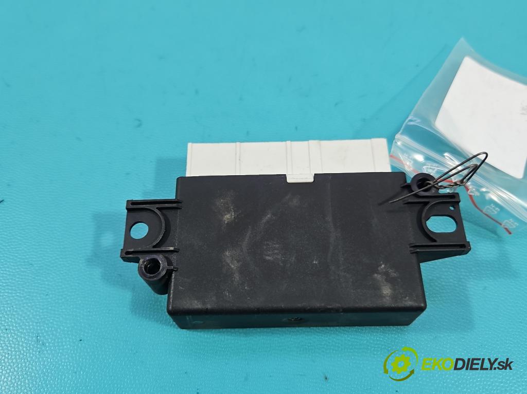 Skoda Octavia III 2013- 1.5 TSI 150 HP manual 110 kW 1498 cm3 5- riadiaca jednotka parkovaní: 5QA919294