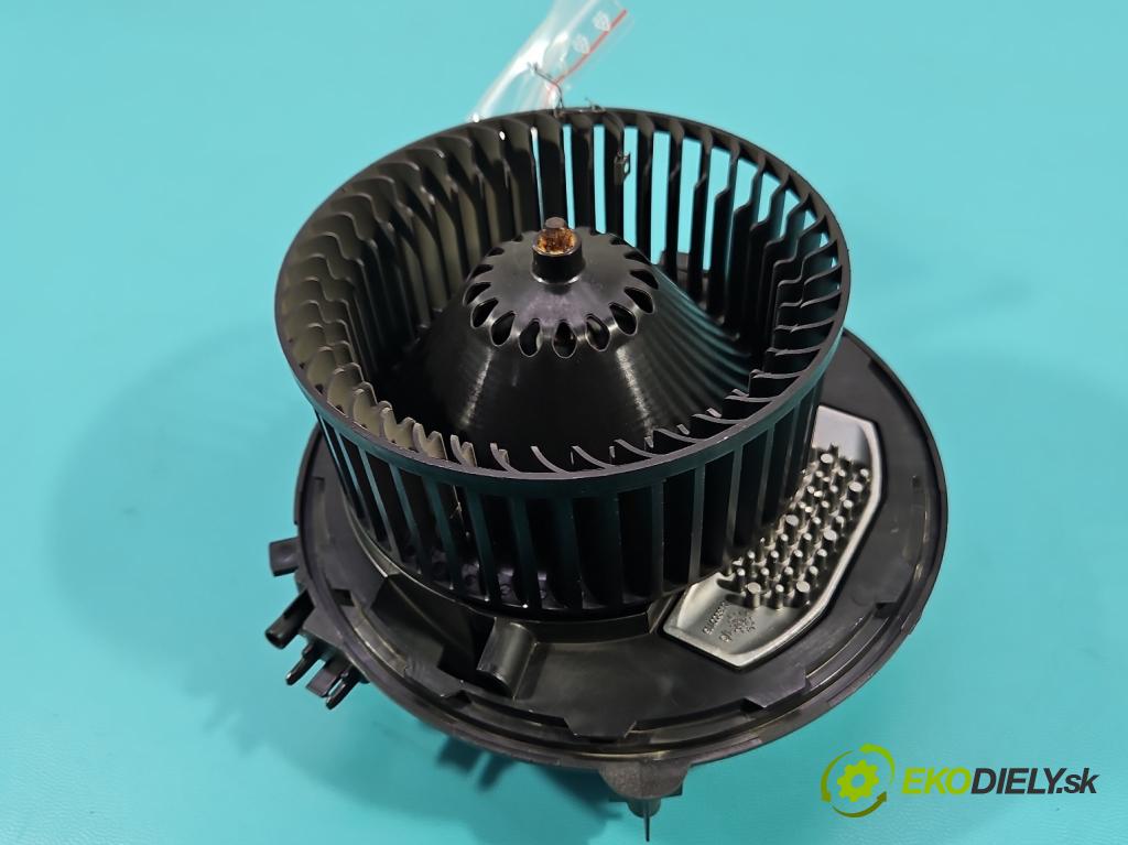 Skoda Octavia III 2013- 1.5 TSI 150 HP manual 110 kW 1498 cm3 5- ventilátor vzduchu 5Q0907521F