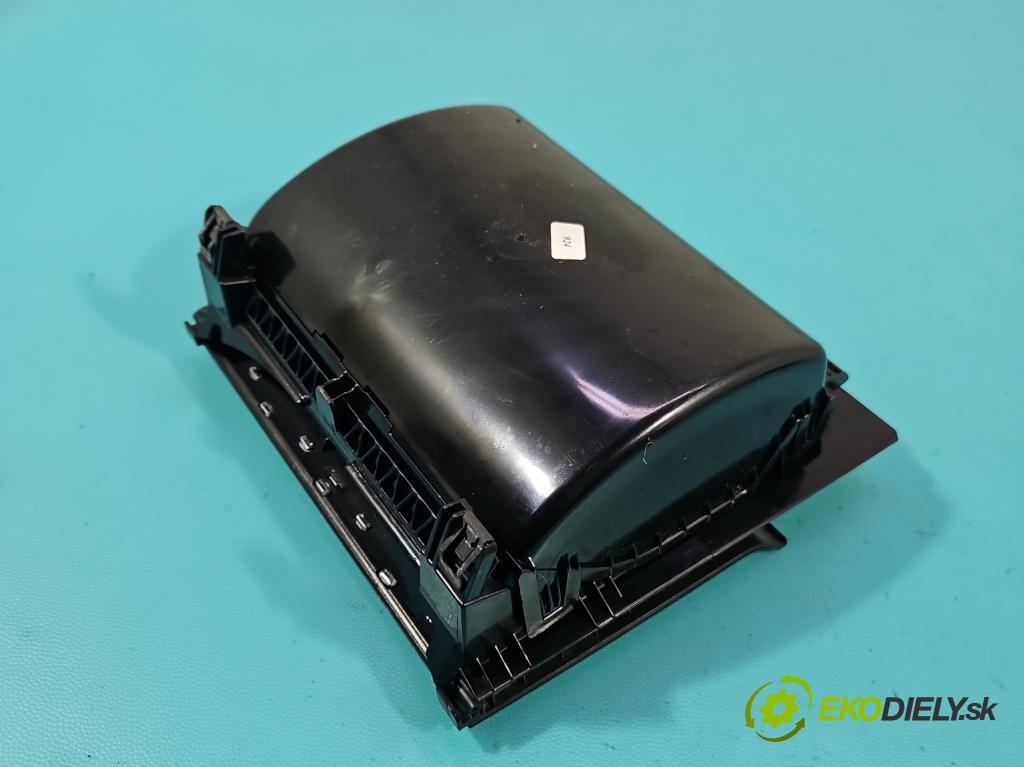 Skoda Octavia III 2013- 1.5 TSI 150 HP manual 110 kW 1498 cm3 5- lišta ozdobná vnitŕní: 5E1863077H