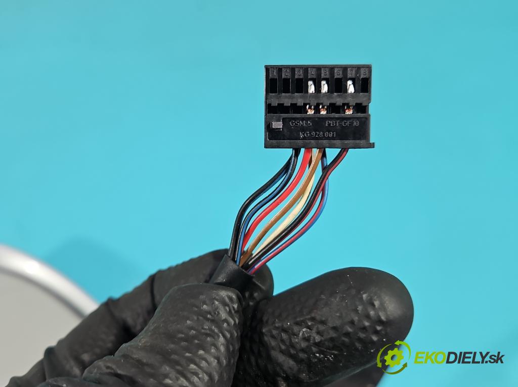 Vw Golf V 2003-2009 1.9 tdi 105 HP manual 77 kW 1896 cm3 5- zrkadlo ľavé G24326301211 (Kľučka dverí ostatné)