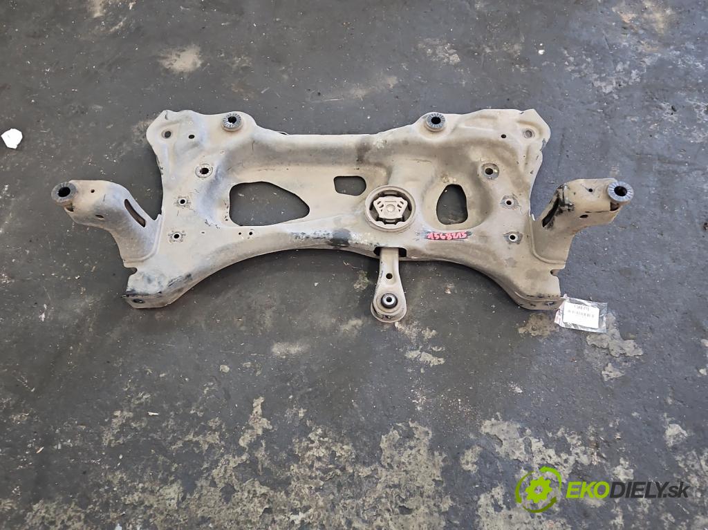 Skoda Octavia III 2013- 1.5 TSI 150 hp manual 110 kW 1498 cm3 5- výztuha motoru 