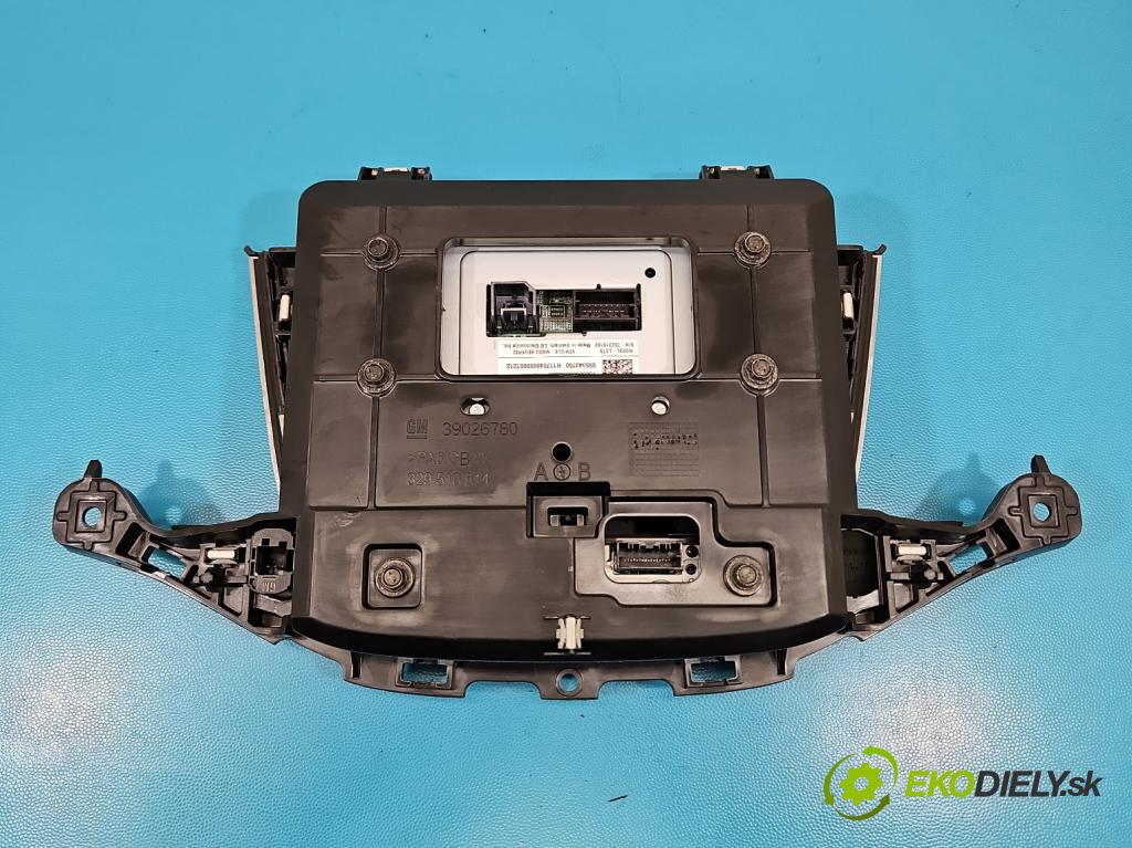 Opel Astra V  2015-2022 1.4 T 125 hp manual 92 kW 1399 cm3 5- displej 42342511 (Přístrojová deska)