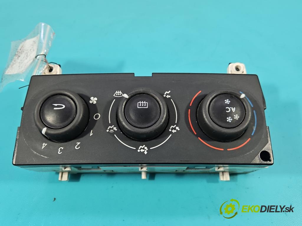 Renault Laguna II 2001-2007 1.6 16V 111KM manual 82 kW 1598 cm3 5- palubní deska panel topení 52409267