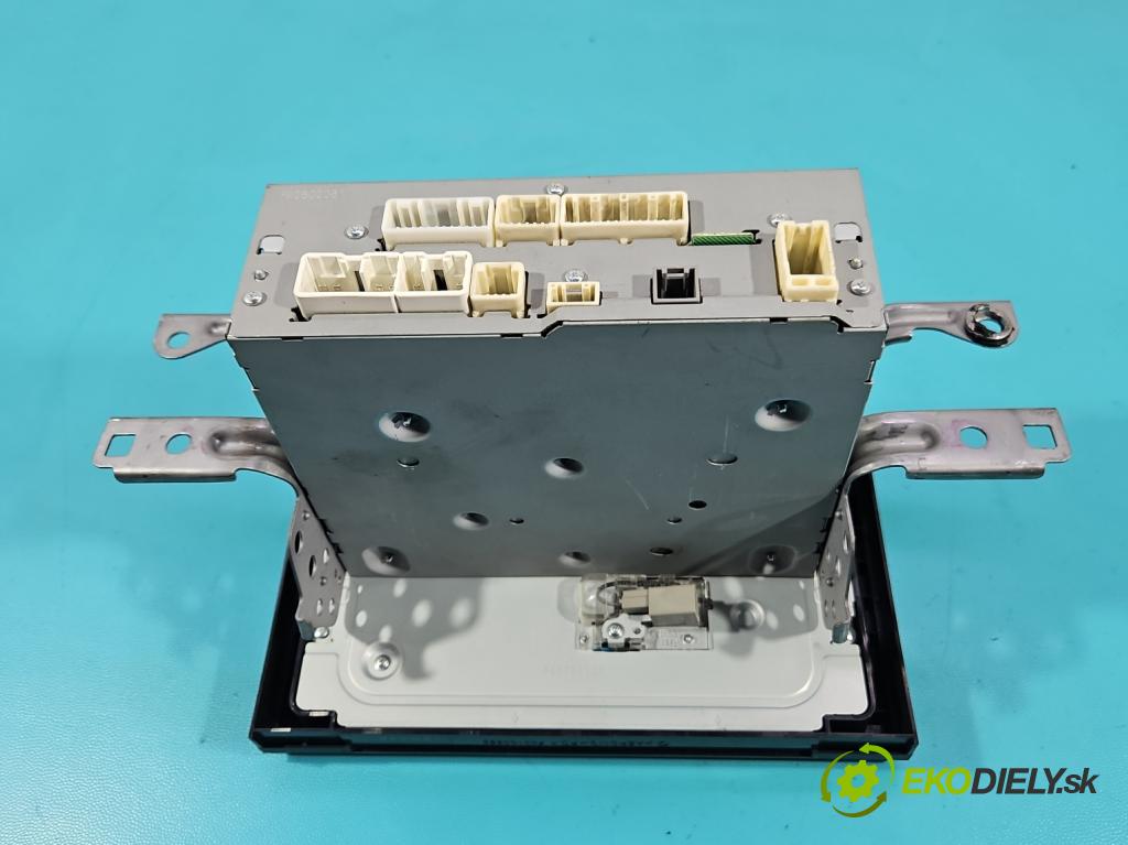 Toyota Auris II 2012-2018 1.8 16V 99 HP automatic 73 kW 1798 cm3 5- Radio originál 86140-02360