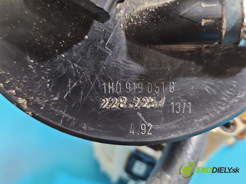 Vw Golf III 1991-1998 1.4 8V 60 HP manual 44 kW 1391 cm3 3- čerpadlo palivo 1H0919051G