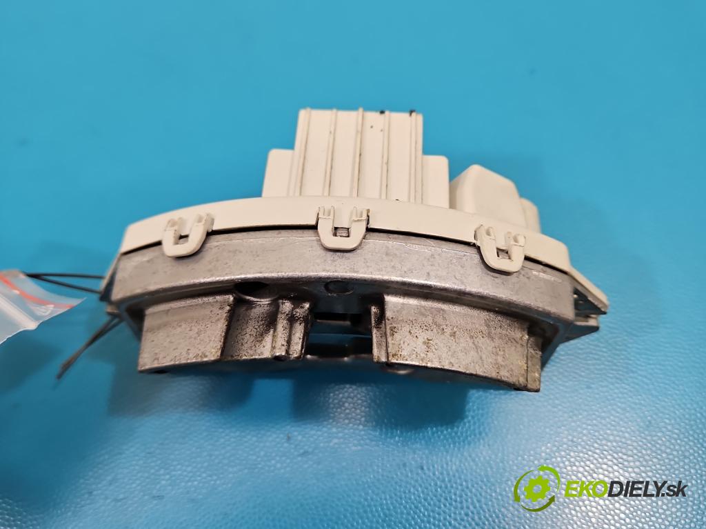 Bmw X5 E70 2006-2013 3.0d 245KM automatic 180 kW 2993 cm3 5- rezistor T1000664T