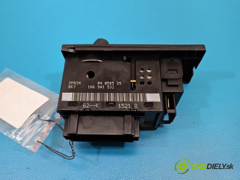 Vw Golf III 1991-1998 1.4 8V 60 HP manual 44 kW 1391 cm3 3- prepínač světla: na doska: 1H6941532