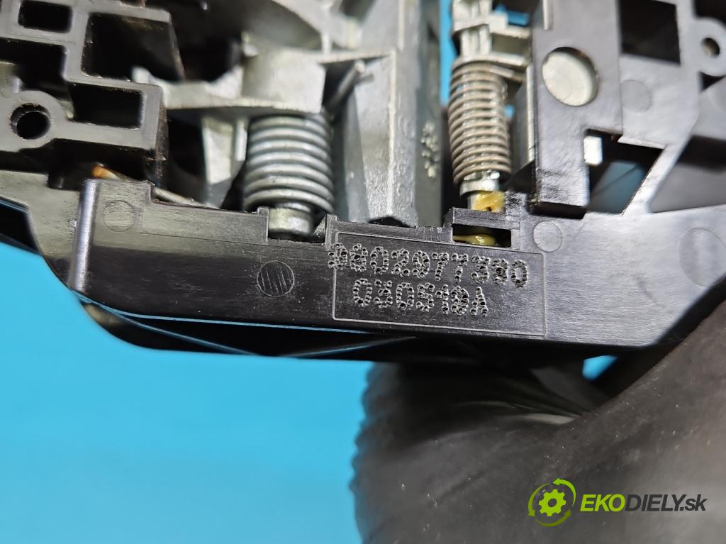 Citroen C3 III 2016-2024 1.2 12V 83 HP manual 61 kW 1199 cm3 5- rukoväť predné ľavé mimo: 9802977380 (Kľučka dverí vonkajšia predná ľavá)