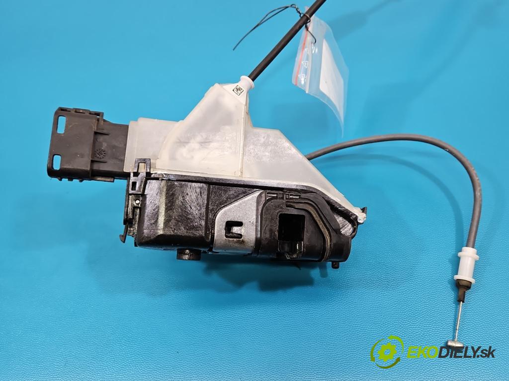 Citroen C3 III 2016-2024 1.2 12V 83 HP manual 61 kW 1199 cm3 5- zámok predné pravý 16942937