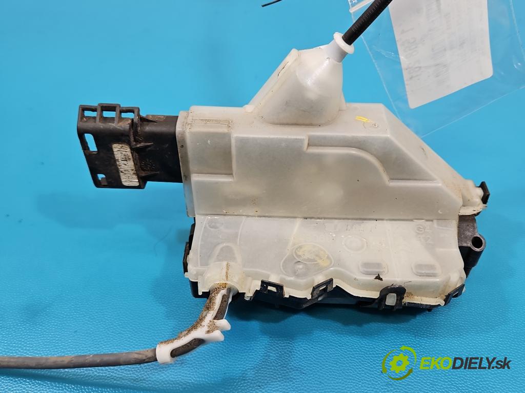 Citroen C3 III 2016-2024 1.2 12V 83 HP manual 61 kW 1199 cm3 5- zámok zadné ľavý 16942940