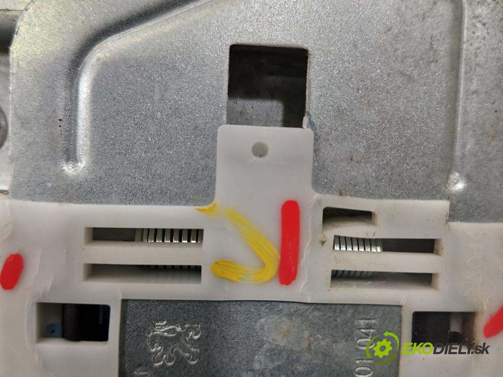 Citroen C3 III 2016-2024 1.2 12V 83 HP manual 61 kW 1199 cm3 5- mechanizmus okna predné pravý 9829511780