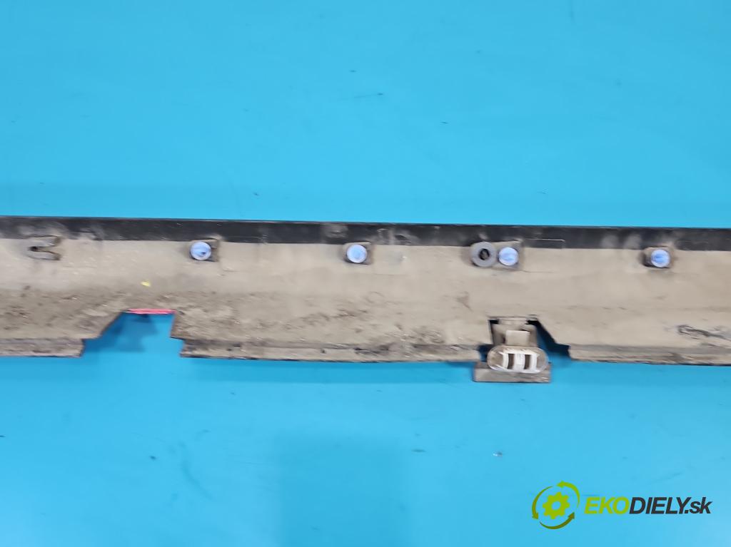 Citroen C3 III 2016-2024 1.2 12V 83 hp manual 61 kW 1199 cm3 5- lišta práh: pravé  (Prahová lišta)