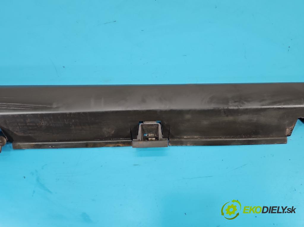 Citroen C3 III 2016-2024 1.2 12V 83 hp manual 61 kW 1199 cm3 5- lišta práh: pravé  (Prahová lišta)