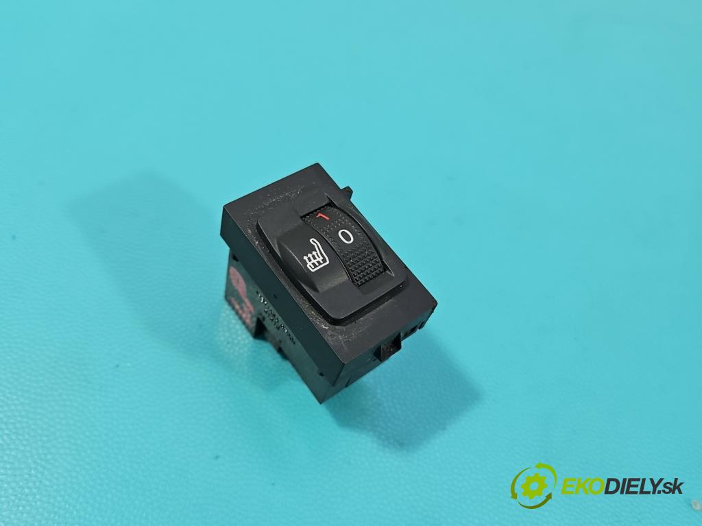 Citroen C3 III 2016-2024 1.2 12V 83 HP manual 61 kW 1199 cm3 5- prepínač ostatné 98019840ZD