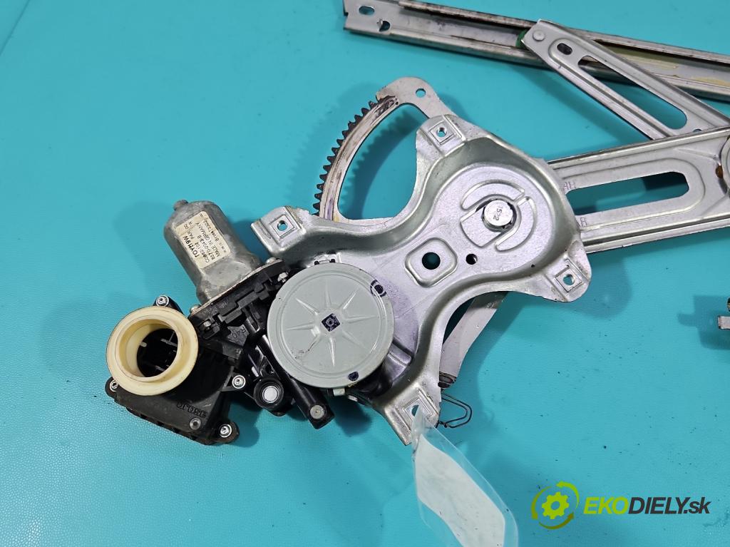 Toyota Auris II 2012-2018 1.8 16V 99 HP automatic 73 kW 1798 cm3 5- mechanizmus okna predné pravý 85710-02420-B