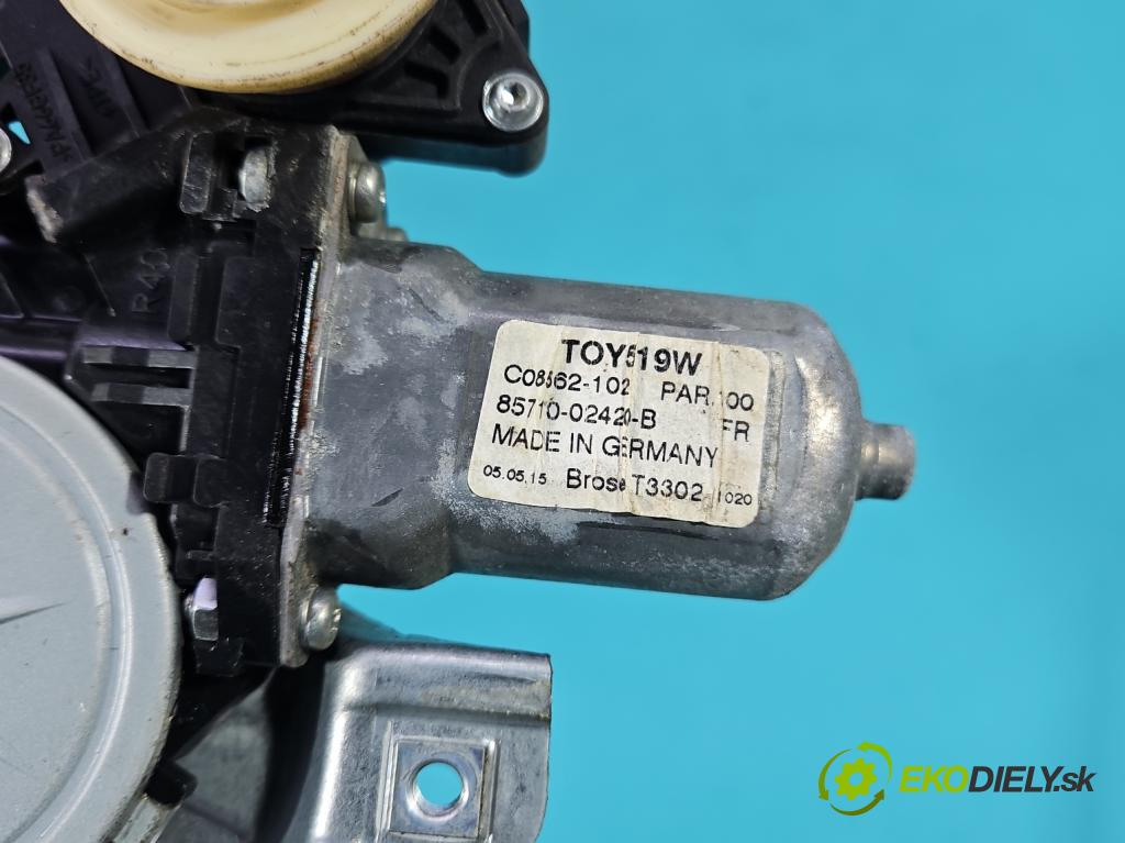 Toyota Auris II 2012-2018 1.8 16V 99 HP automatic 73 kW 1798 cm3 5- mechanizmus okna predné pravý 85710-02420-B
