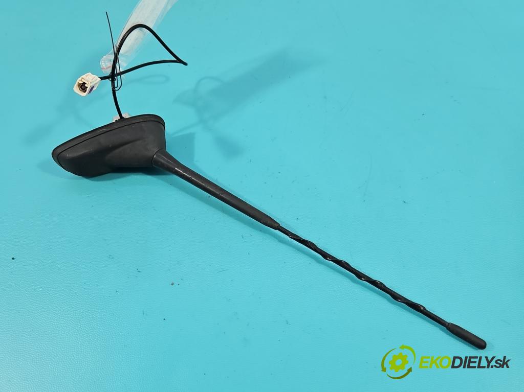 Citroen C3 III 2016-2024 1.2 12V 83 hp manual 61 kW 1199 cm3 5- Antena 9819667580