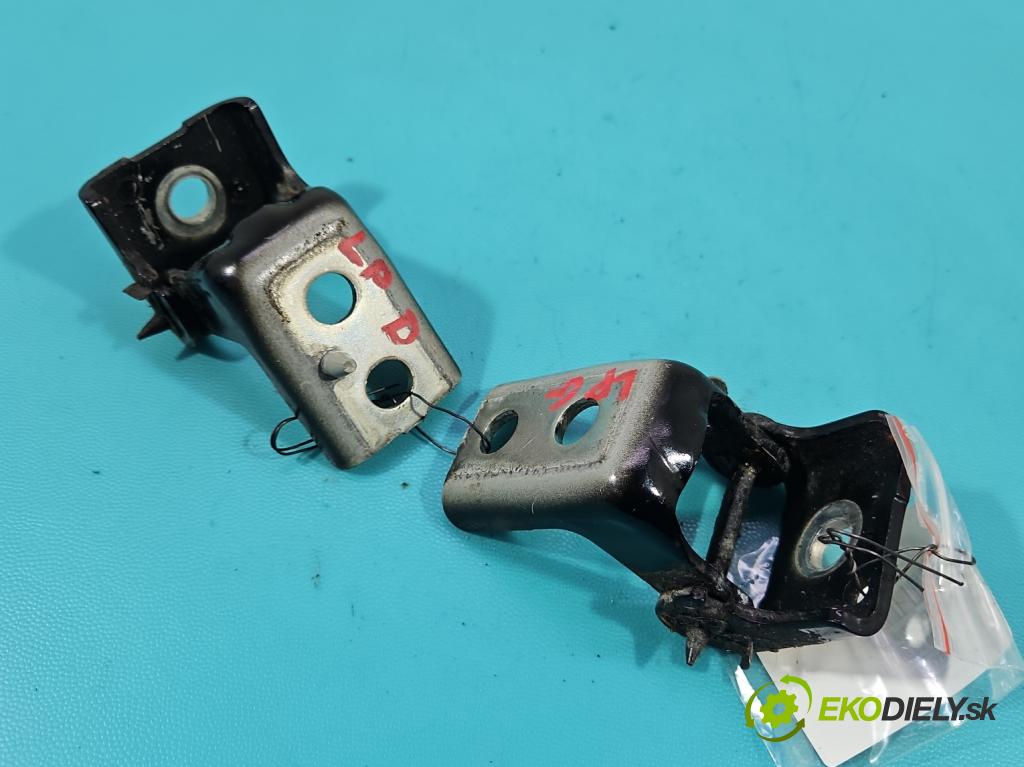 Citroen C3 III 2016-2024 1.2 12V 83 HP manual 61 kW 1199 cm3 5- Závěs: dvere predné ľavý