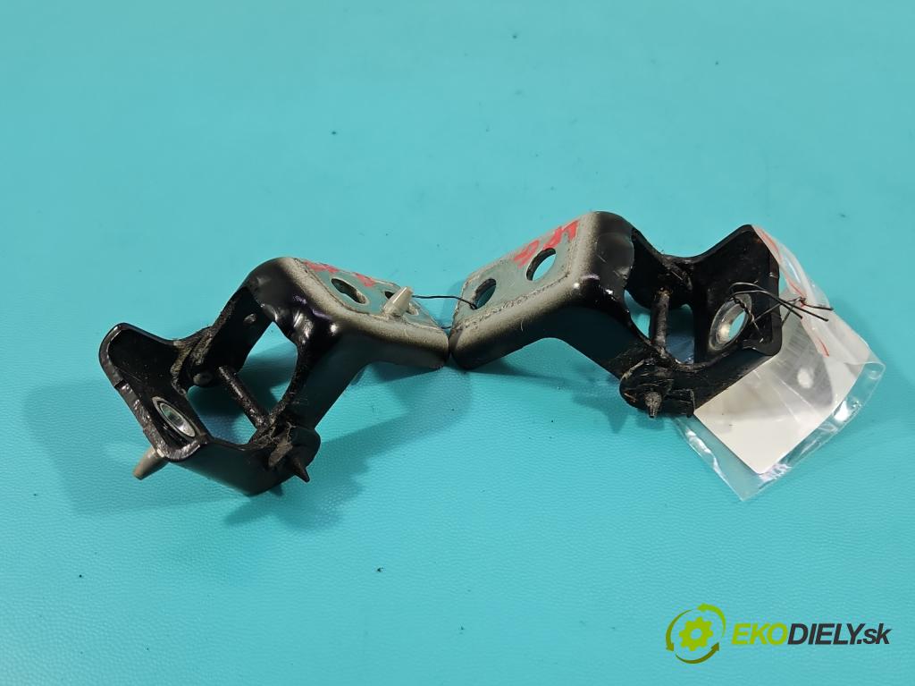 Citroen C3 III 2016-2024 1.2 12V 83 HP manual 61 kW 1199 cm3 5- Závěs: dvere predné ľavý