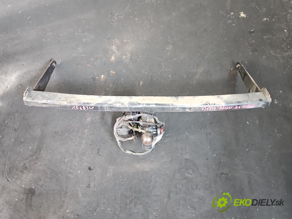 Vw Passat B6 2005-2010 2.0 tdi 140 hp manual 103 kW 1968 cm3 5- oko tažné 3C0803881F (Tažné zařízení)