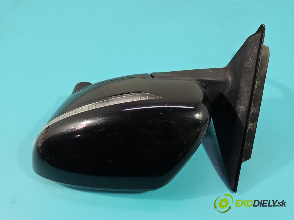 Nissan X-trail III T32 2013-2021 1.6 dci 131 HP automatic 96 kW 1598 cm3 5- zrkadlo ľavé  (Kľučka dverí ostatné)