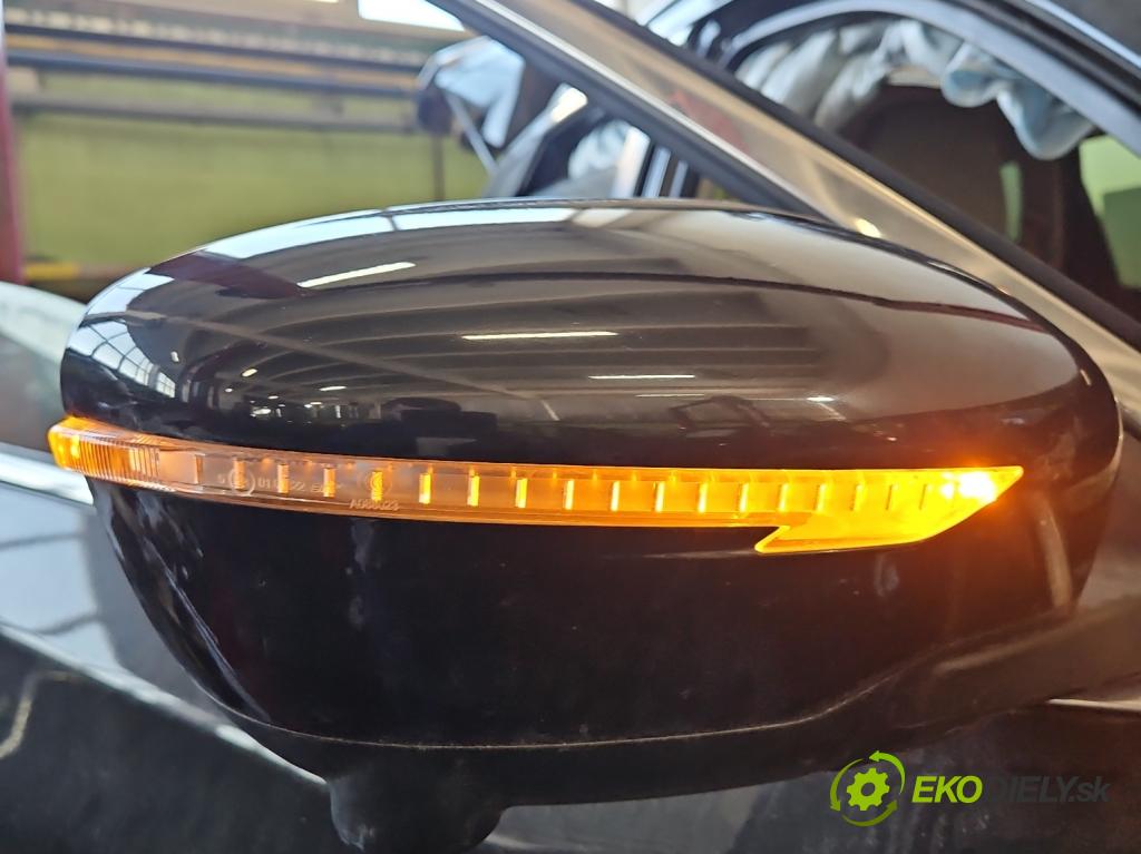 Nissan X-trail III T32 2013-2021 1.6 dci 131 HP automatic 96 kW 1598 cm3 5- zrkadlo pravé  (Kľučka dverí ostatné)