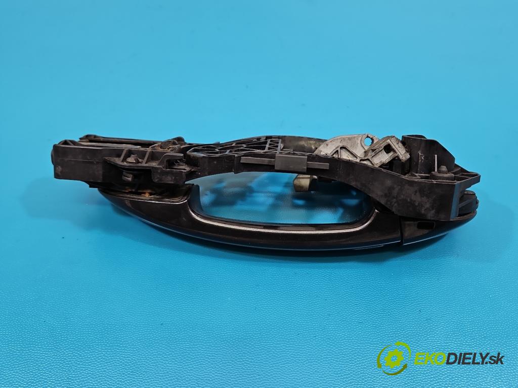 Vw Passat B6 2005-2010 2.0 tdi 140 hp manual 103 kW 1968 cm3 5- klika přední pravé 3C0837886G (Klika dveří ostatní)