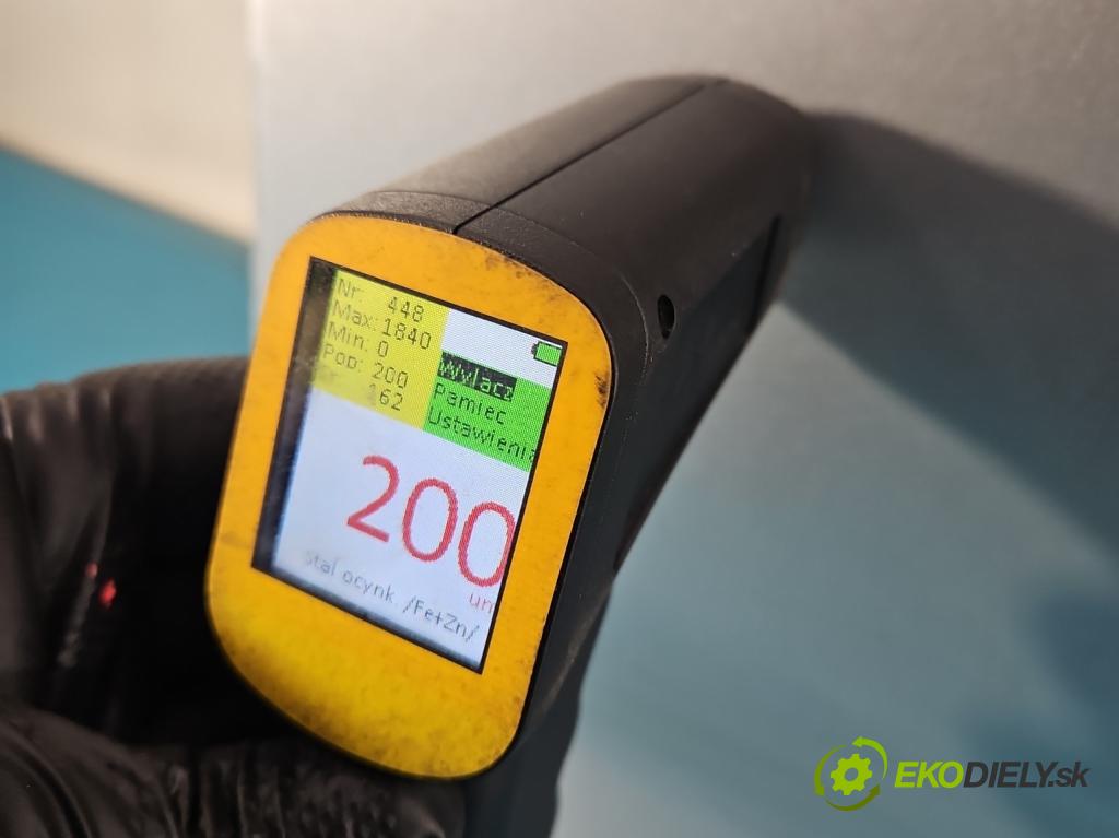 Vw Golf V 2003-2009 1.9 tdi 105 HP manual 77 kW 1896 cm3 5- dvere predné pravé  (Kľučka dverí ostatné)