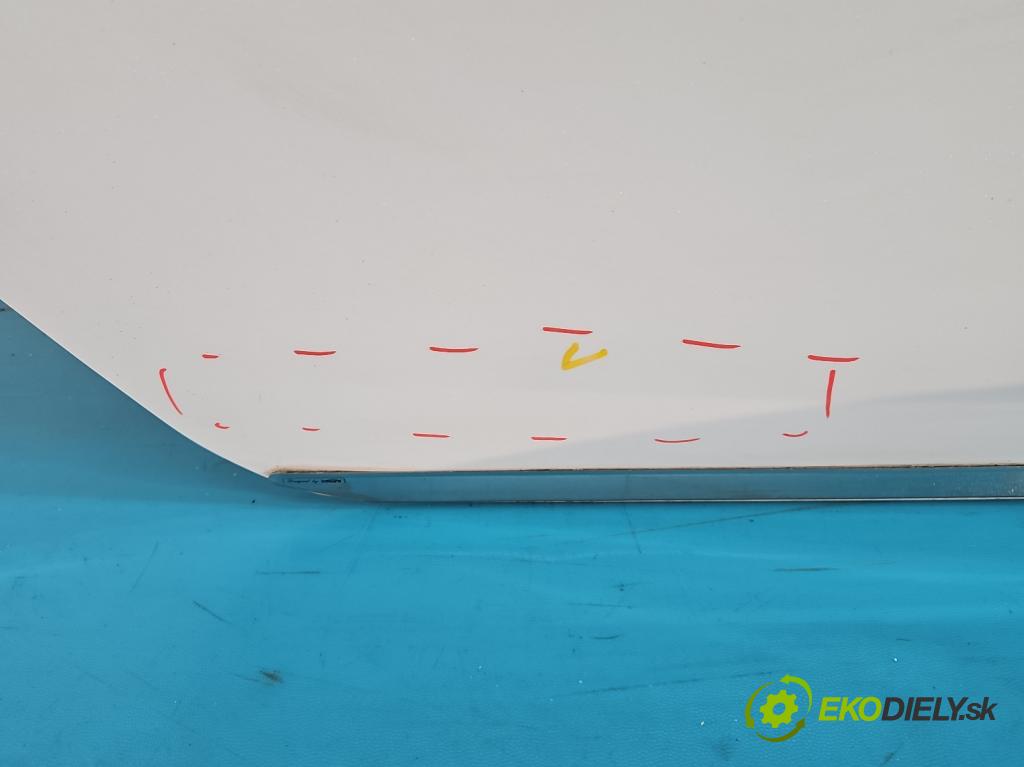 Toyota Auris II 2012-2018 1.8 16V 99 HP automatic 73 kW 1798 cm3 5- dvere zadné pravé  (Kľučka dverí ostatné)