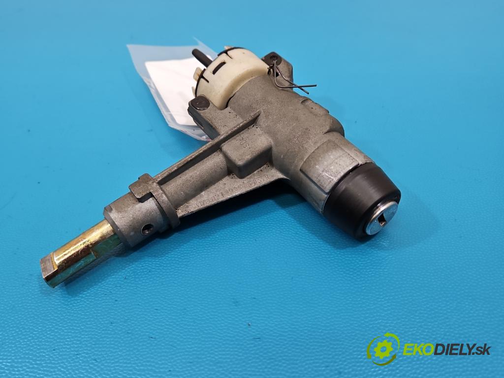 Audi 80 B3 1986-1991 1.6 8V 69KM manual 51 kW 1595 cm3 4- Spínačka  (Spínacia skrinka)