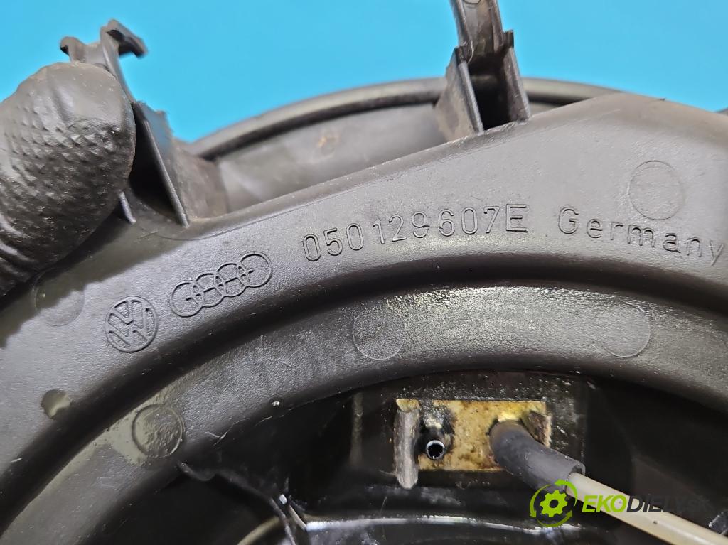 Audi 80 B3 1986-1991 1.6 8V 69KM manual 51 kW 1595 cm3 4- obal filtra vzduchu 056129620 (Kryt vzduchového filtru)