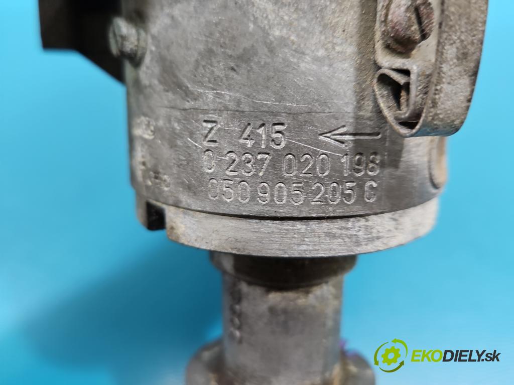 Audi 80 B3 1986-1991 1.6 8V 69KM manual 51 kW 1595 cm3 4- rozdeľovač 0237020198 (Rozdeľovač)