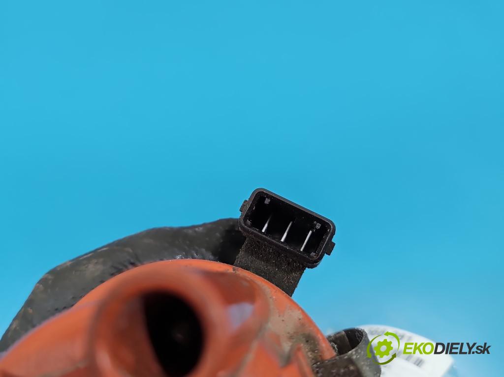 Audi 80 B3 1986-1991 1.6 8V 69KM manual 51 kW 1595 cm3 4- rozdeľovač 0237020198 (Rozdeľovač)