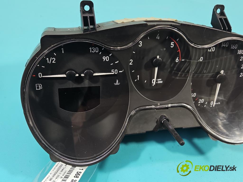 Seat Toledo III 2004-2009 2.0 tdi 140 HP automatic 103 kW 1968 cm3 5- prístrojovka/ budíky 5P0920822E (Prístrojová doska)