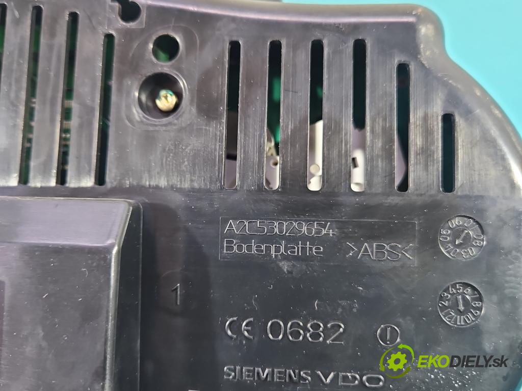 Seat Toledo III 2004-2009 2.0 tdi 140 HP automatic 103 kW 1968 cm3 5- prístrojovka/ budíky 5P0920822E (Prístrojová doska)