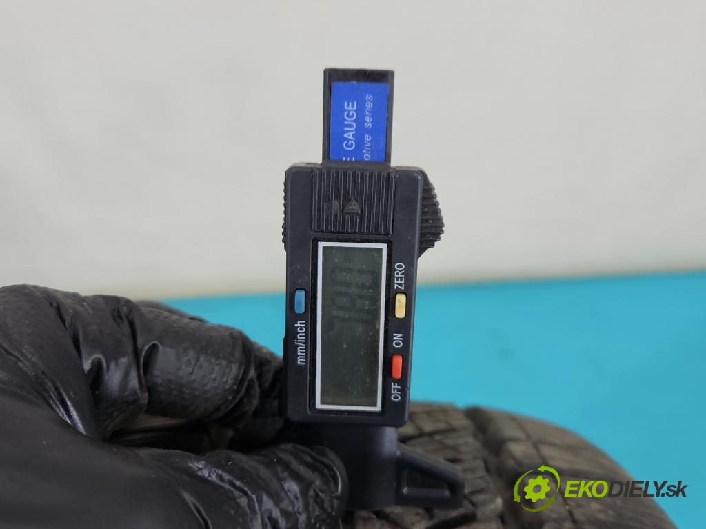 Peugeot 208 I 2012-2019 1.6 hdi 92 HP manual 68 kW 1560 cm3 5- pneumatika zimné 4ks komplet