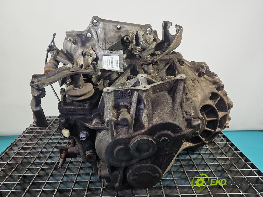 Toyota Rav4 IV 2013-2018 2.0 D4D 124 hp manual 91 kW 1998 cm3 5- převodovka stupňová manual HY1C8-N