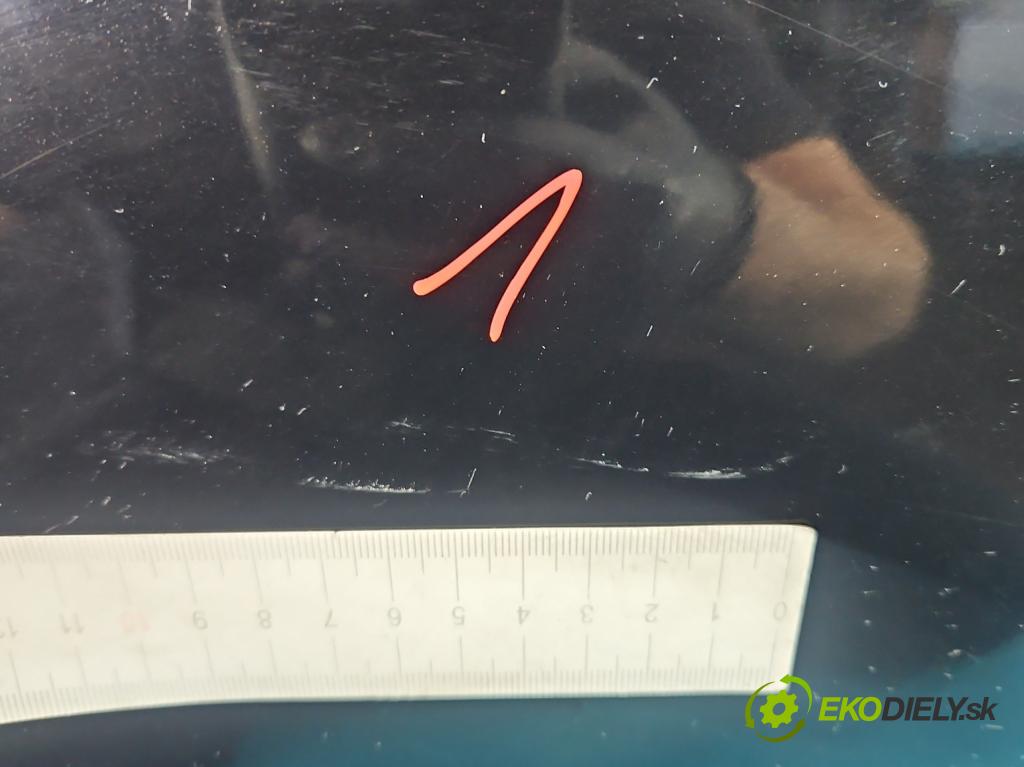 Opel Astra V  2015-2022 1.4 T 125 HP manual 92 kW 1399 cm3 5- dvere predné pravé  (Kľučka dverí ostatné)