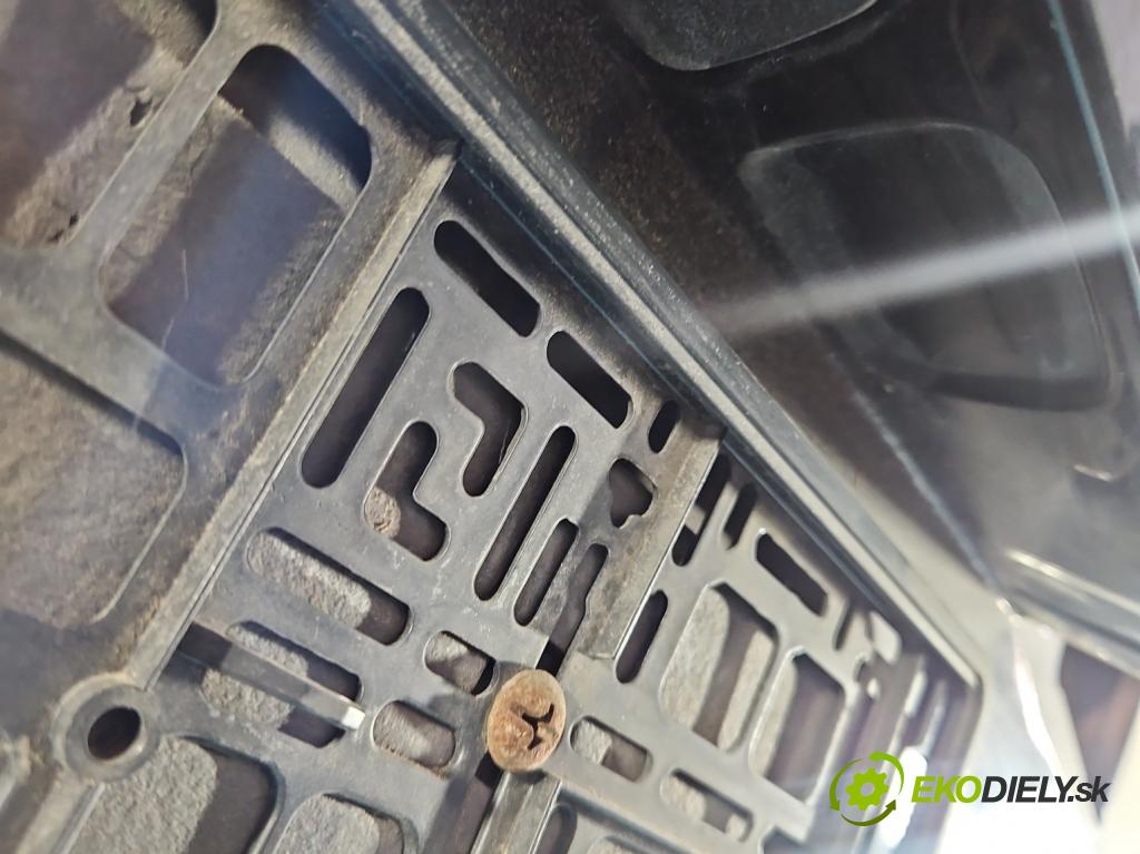 Opel Astra V  2015-2022 1.4 T 125 HP manual 92 kW 1399 cm3 5- zadna kufor  (Kapota zadná (kufor))