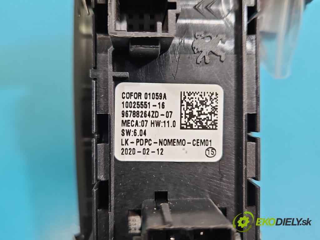 Peugeot 508 II 2018- 1.6 16V 181KM automatic 133 kW 1598 cm3 4- prepínač okien spätných zrkadiel 96788264ZD