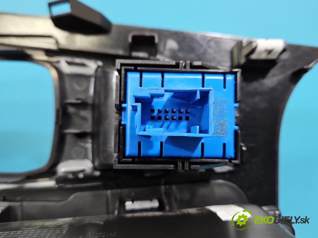 Peugeot 508 II 2018- 1.6 16V 181KM automatic 133 kW 1598 cm3 4- kastlík 9813438777