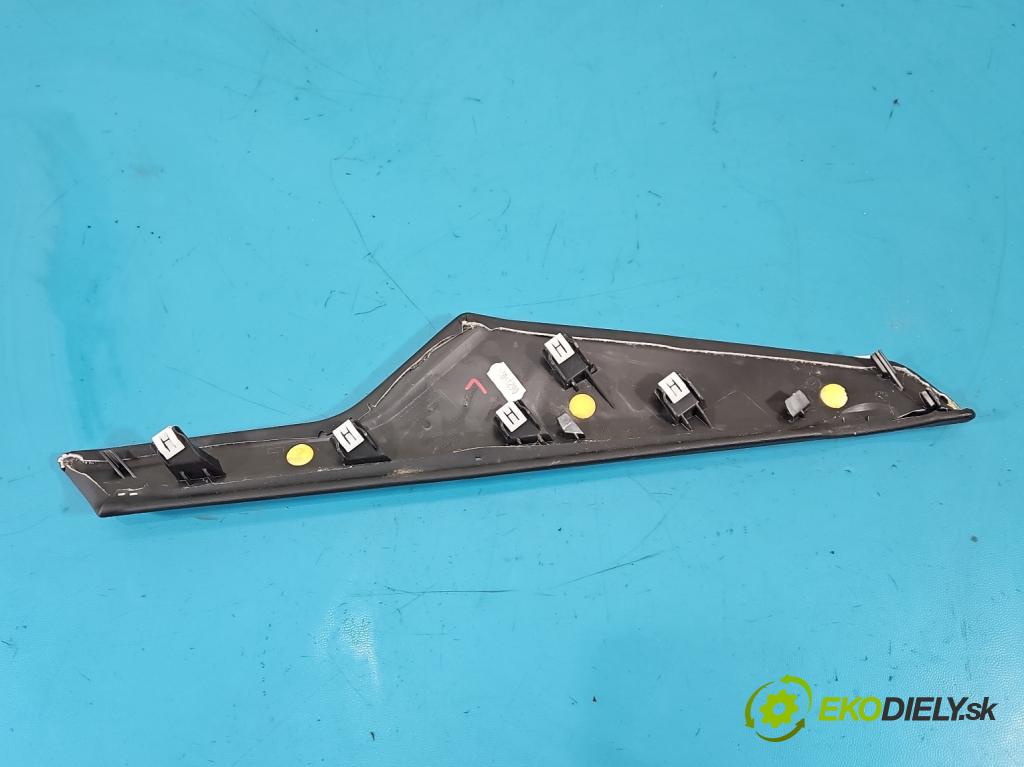 Peugeot 508 II 2018- 1.6 16V 181KM automatic 133 kW 1598 cm3 4- kryt plastová