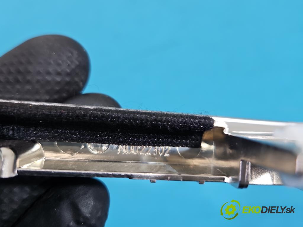 Peugeot 508 II 2018- 1.6 16V 181KM automatic 133 kW 1598 cm3 4- lišta ozdobná vnitŕní: 9818792977