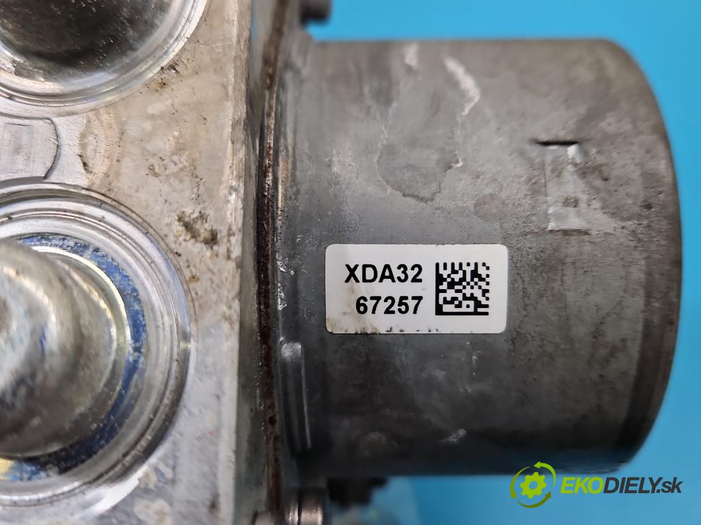 Skoda Rapid 2012-2019 1.4 tdi 90 hp manual 66 kW 1422 cm3 5- čerpadlo abs 6R0614517CH (Pumpa ABS)