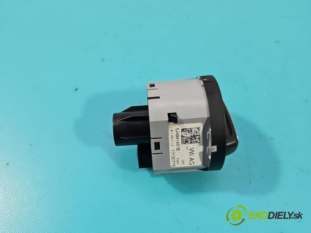 Skoda Rapid 2012-2019 1.4 tdi 90 HP manual 66 kW 1422 cm3 5- prepínač světla: na doska: 5JA941431B