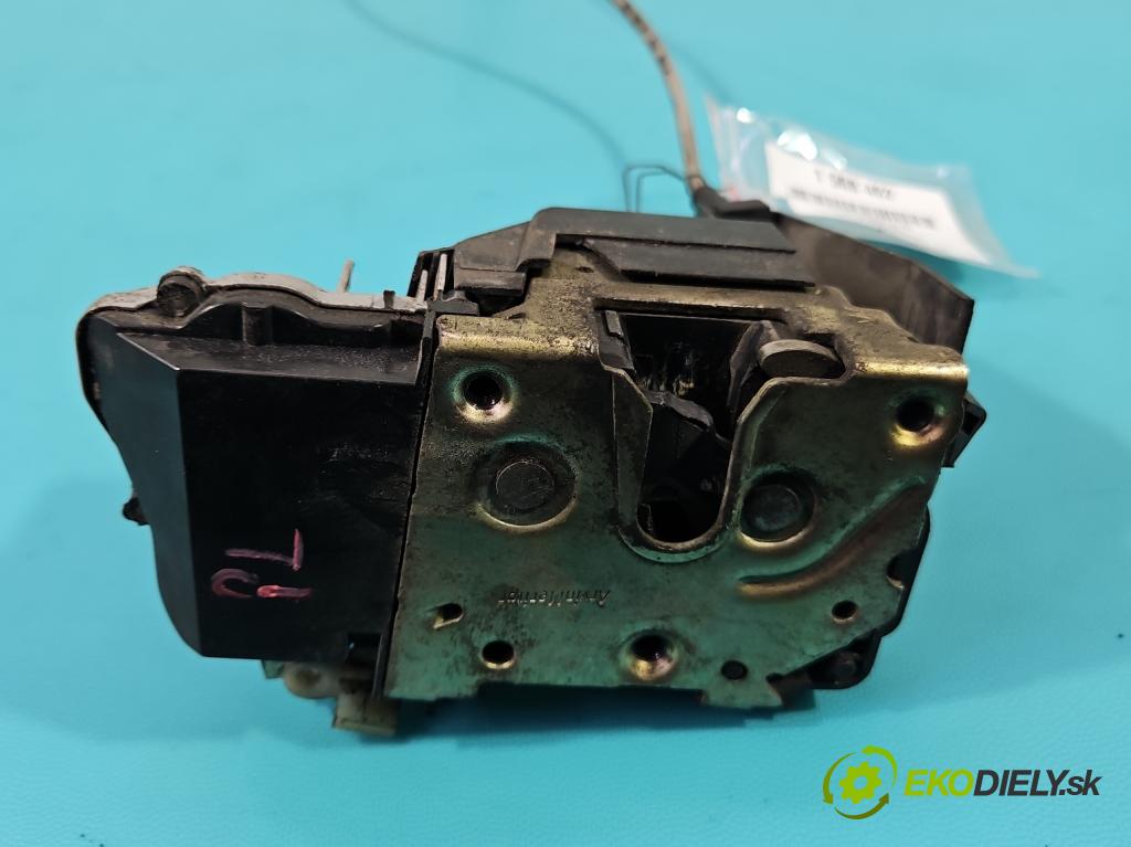 Peugeot 307 2.0 hdi 90 HP manual 66 kW 1997 cm3 5- zámok predné ľavý