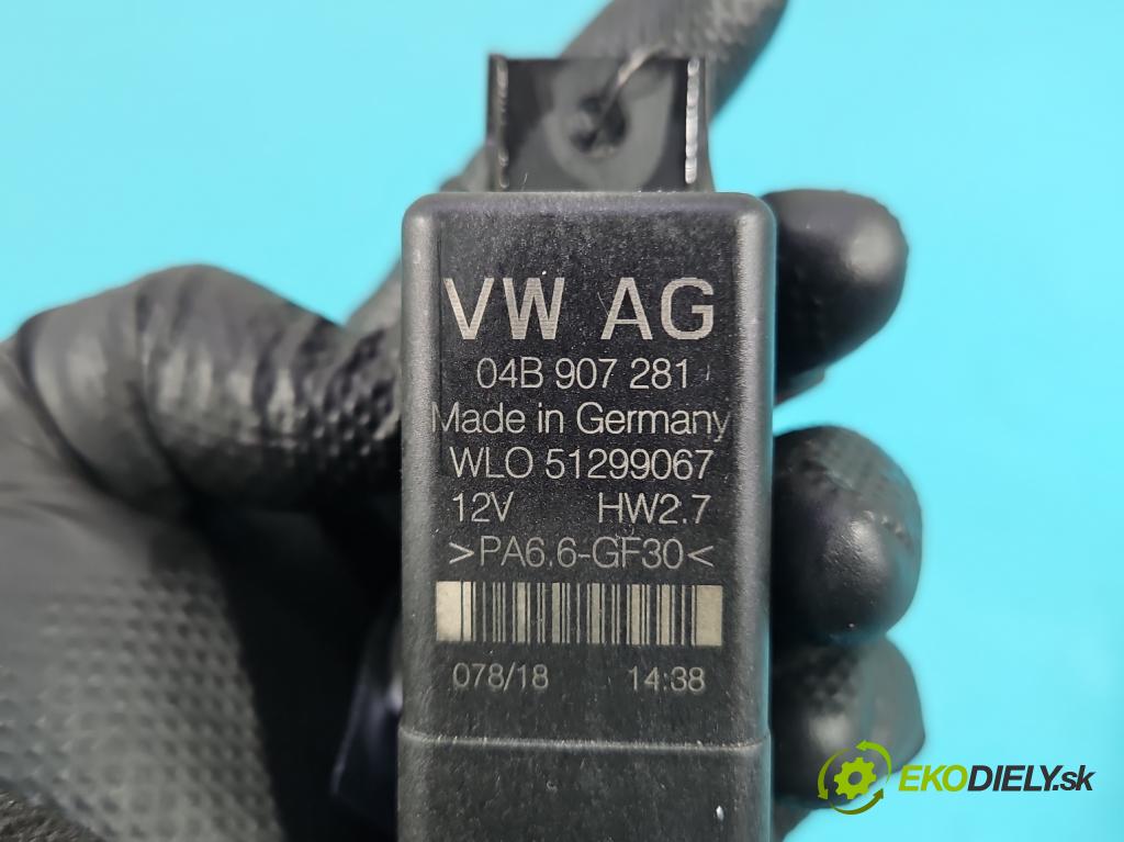 Skoda Rapid 2012-2019 1.4 tdi 90 HP manual 66 kW 1422 cm3 5- Relé: svíčky: zařicích: 04B907281 (Relé)