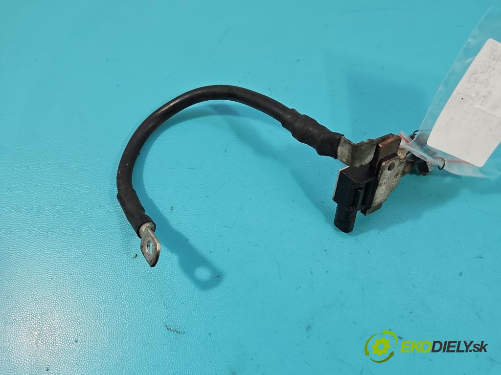 Skoda Rapid 2012-2019 1.4 tdi 90 HP manual 66 kW 1422 cm3 5- kontakt mínus: 6C0915181D